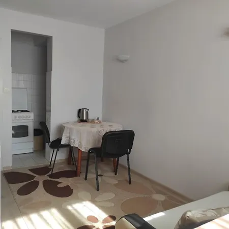 Two-room In The Center Проживання в сім'ї