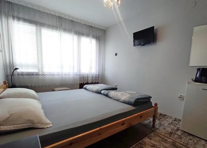 Two-room In The Center Pansiyon